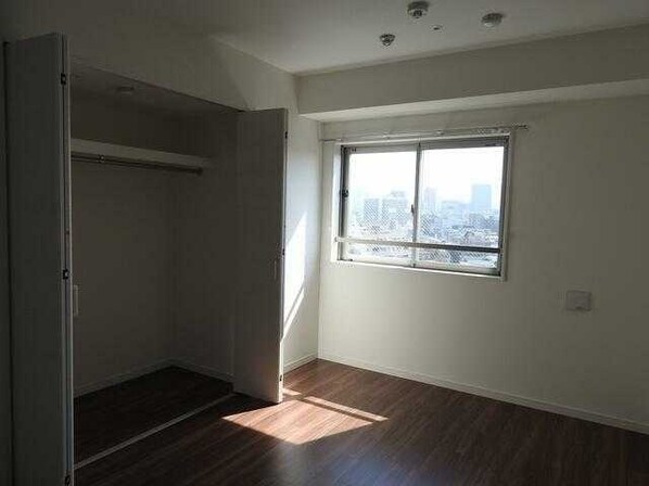 ラフィーネ音羽(西棟)の物件内観写真